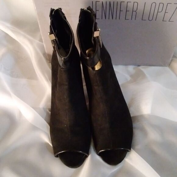 Jennifer Lopez JLo Poca Black Ankle Booties - Picture 3 of 8